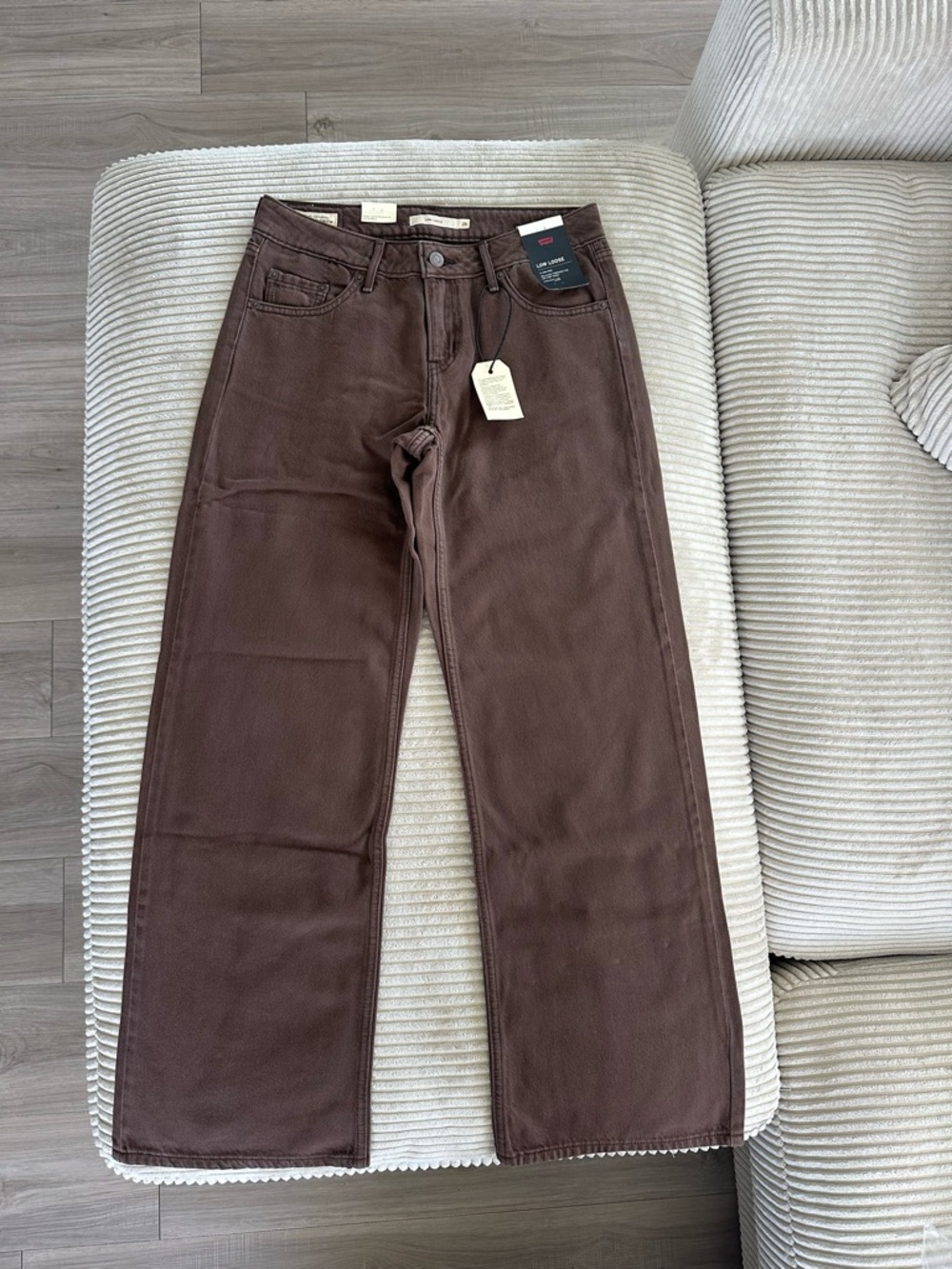 Levi's Low Loose Jeans in Chocolate Brown